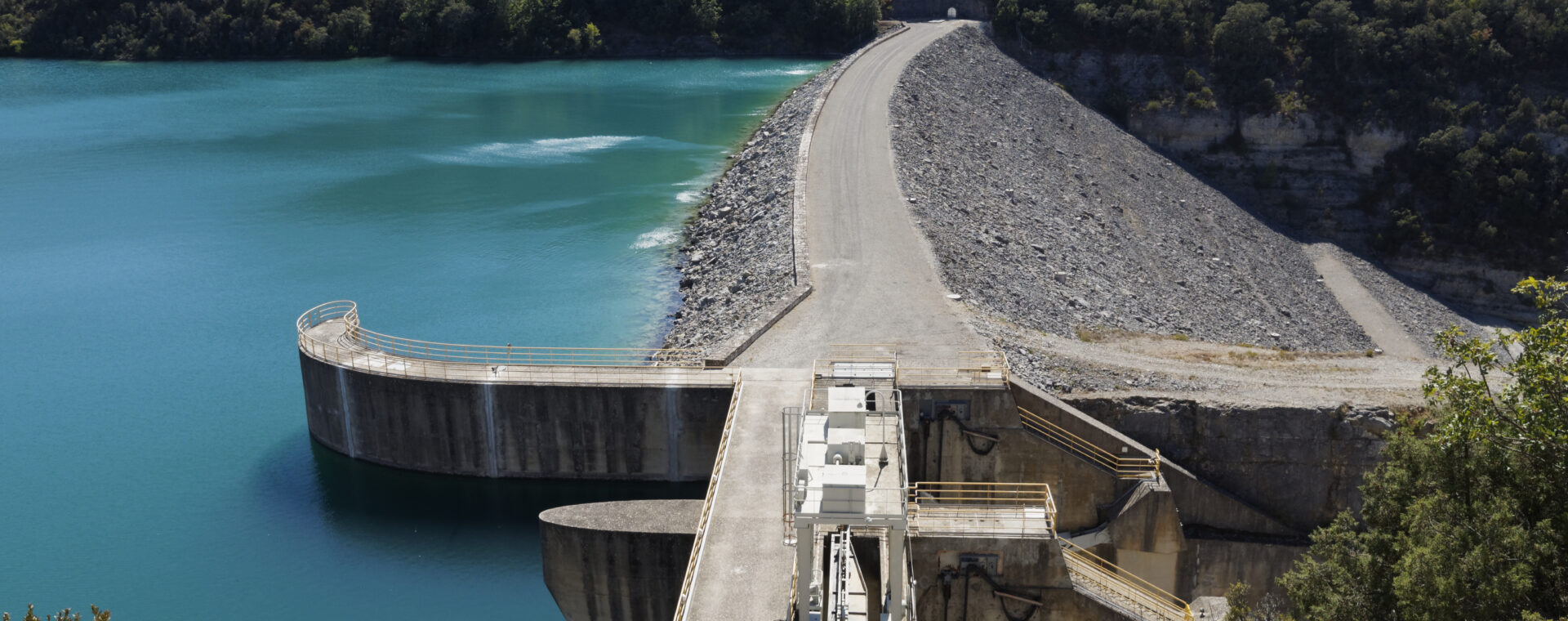 Barrage hydroelectrique d'Esparron de verdon